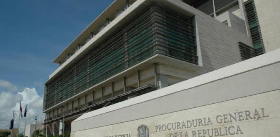 Desmantelan red de trata en Puerto Plata tras rescatar 62 mujeres y exponen una grave alerta institucional en Cabarete