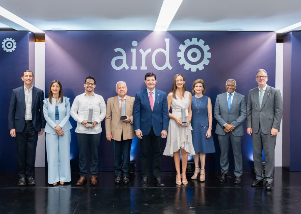 AIRD destaca la industria y refuerza la demanda de explicar sus retos al país