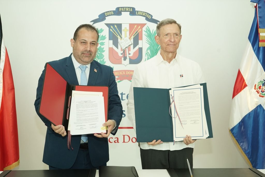República Dominicana y Trinidad y Tobago firman acuerdo aéreo con foco en comercio, turismo e inversión