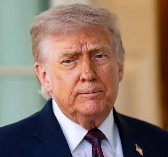 Trump detiene provisionalmente un ataque contra Irán tras pedidos de Arabia Saudí, Qatar y Emiratos Árabes Unidos