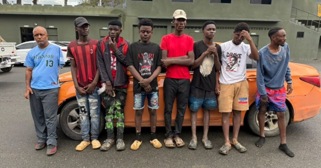 Operativo en Constanza deja detenido a un conductor con siete haitianos en situación irregular