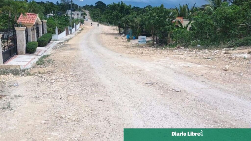 La Ceiba entra en fase final de asfaltado tras una demanda de más de 20 años