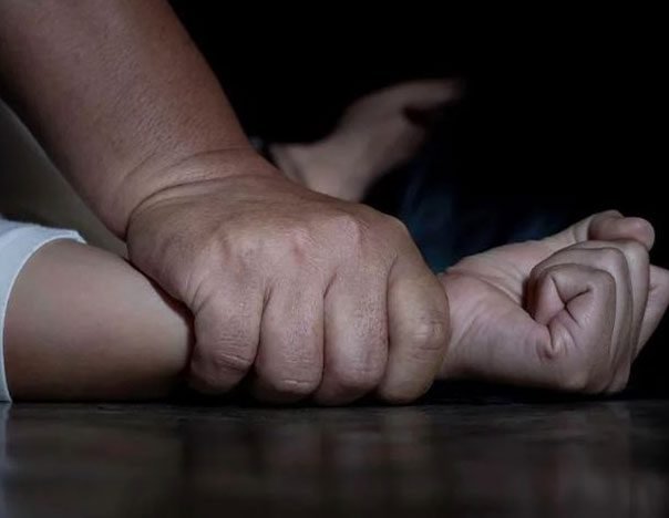 Caso de violencia en Gascue mantiene en evaluación la medida de coerción contra imputado