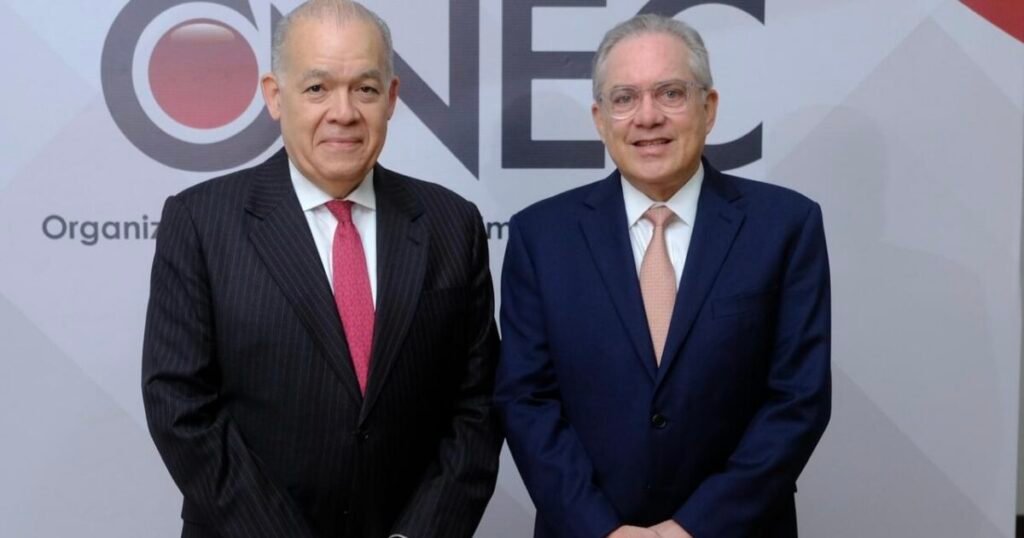 DGII y ONEC reimpulsan la formalización comercial ante retos de competitividad y fiscalidad