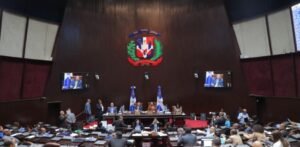 Diputados aprueban en primera lectura reforma laboral con cambios que afectan a trabajadores en escenarios excepcionales