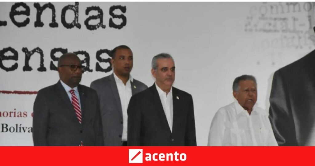 Santo Domingo acoge la presentación de la autobiografía de Juan Bolívar Díaz con el periodismo como eje