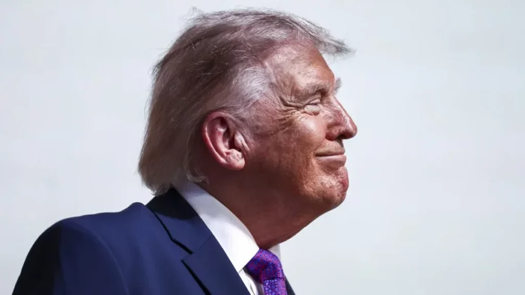 La Casa Blanca refuerza la imagen de Trump con un informe médico favorable