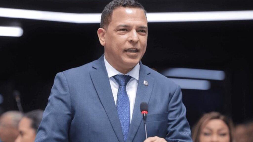 Mayoría del PRM bloquea en Diputados propuestas de la oposición para aliviar la carga fiscal