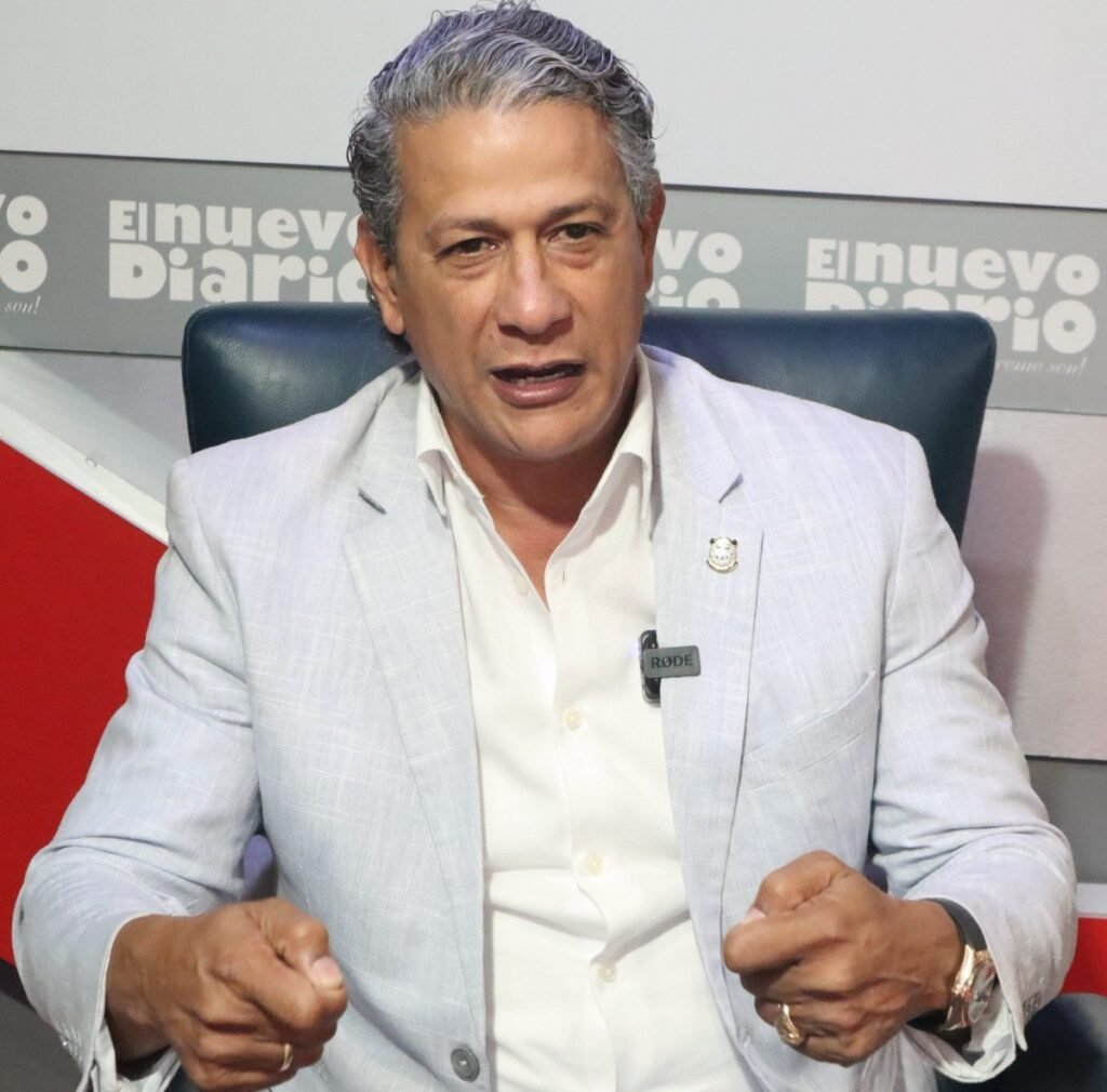 Díaz destaca el auge urbano de Santiago, pero admite que la movilidad sigue siendo el gran reto