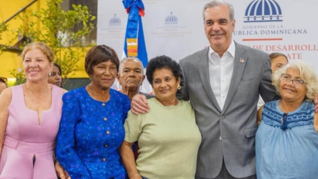 Gobierno destaca la cercanía de Abinader como eje de su balance de gestión