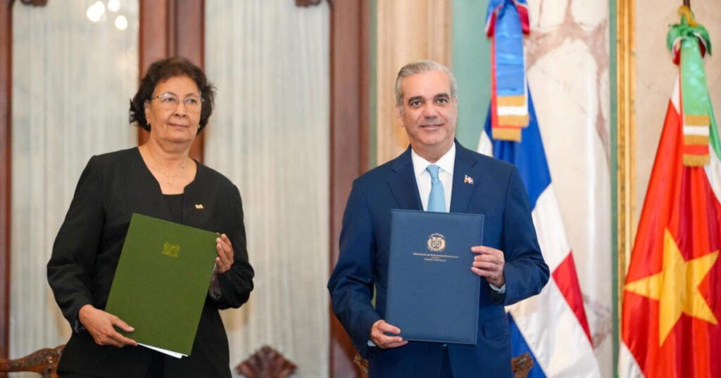 RD y Surinam sellan acuerdos y dejan abierta una agenda de cooperación bajo presión de resultados