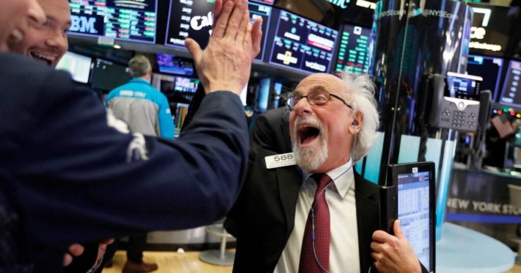 Wall Street avanza con prudencia mientras la escalada con Irán sigue presionando a los mercados