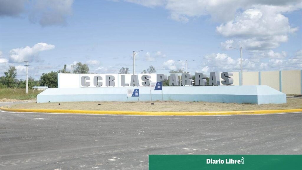 Tres hombres reciben prisión preventiva por la sustracción de medidores eléctricos de Edeeste en Santo Domingo Este