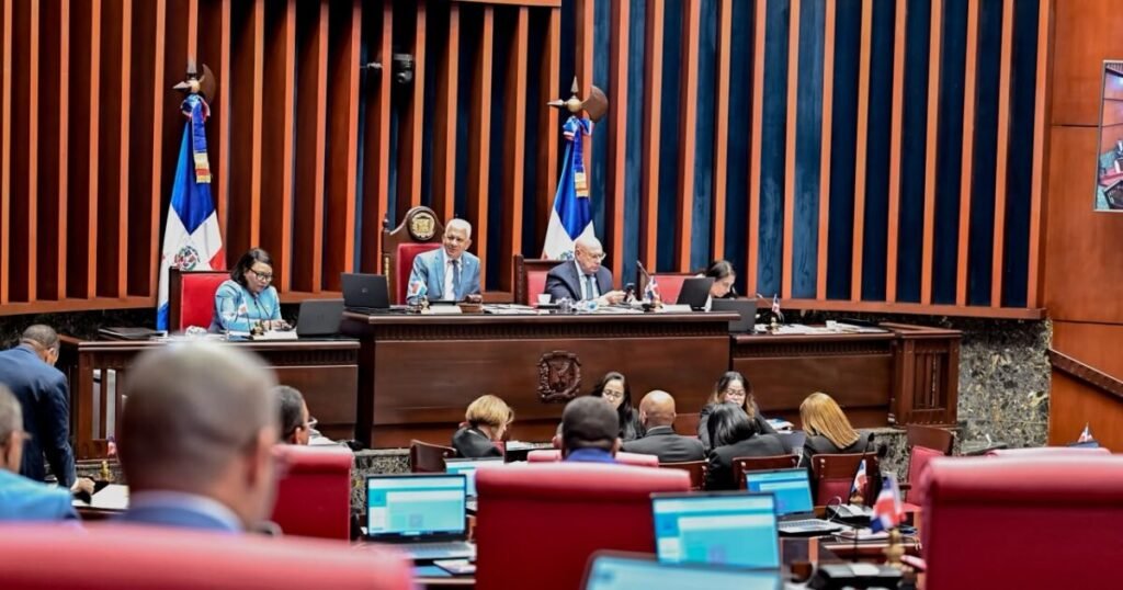 Senado aprueba de urgencia cambios a ley de residuos y abre debate por nuevas cargas y ejecución pendiente