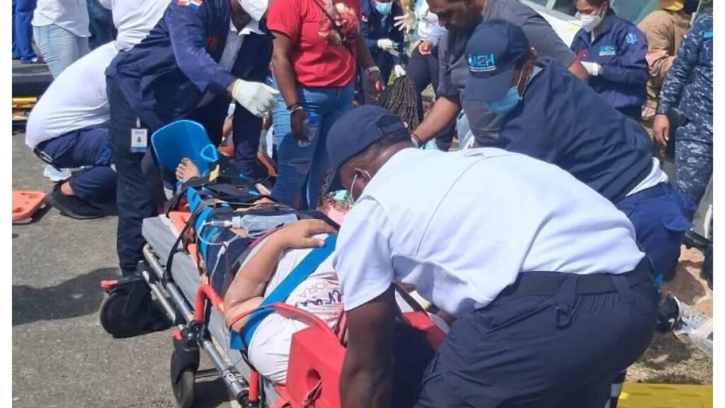 Accidente de minibús que iba a actividad de Supérate deja 16 heridos y abre preguntas sobre controles en traslado oficial