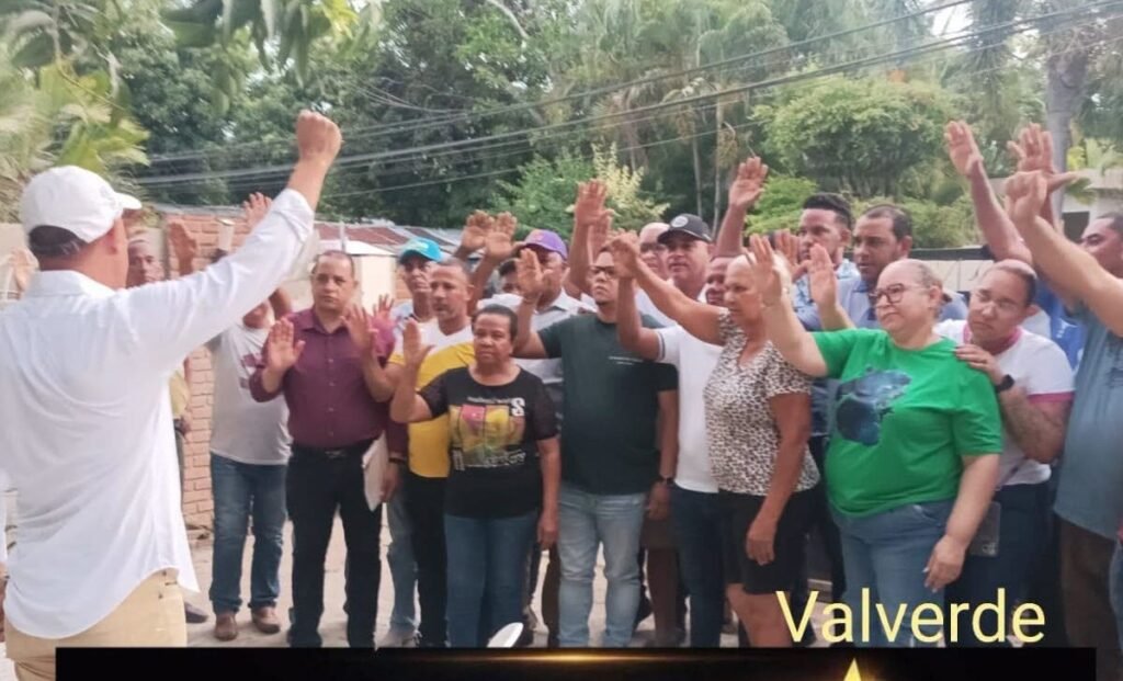 Valverde reorganiza la estructura de Gonzalo Castillo con miras a las primarias de 2028