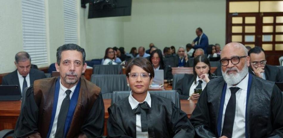 Defensa de José Ramón Peralta dice que el “no ha lugar” confirma fallas en la acusación del Caso Calamar