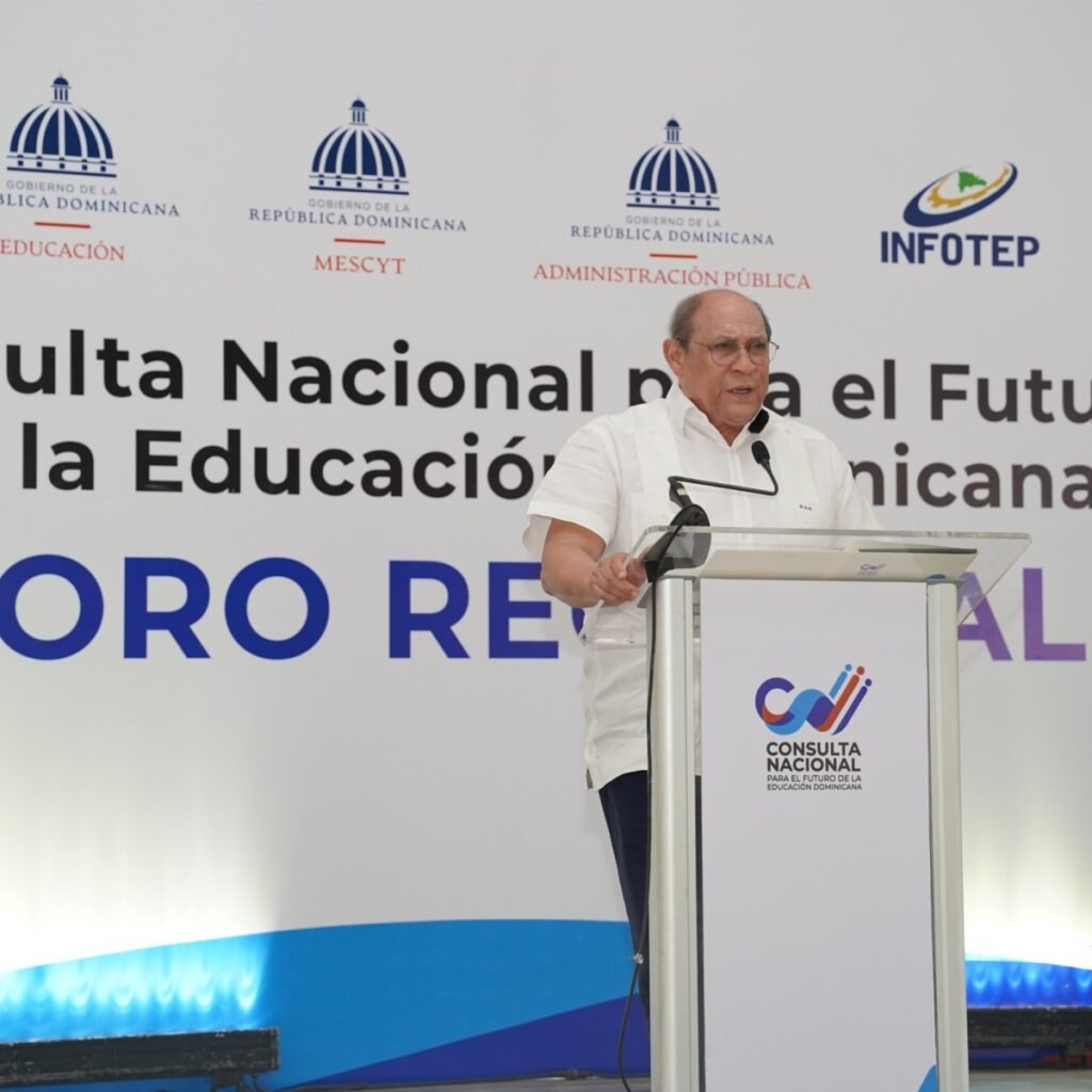Barahona acoge un foro educativo que centra la discusión en las tareas pendientes del sistema y el impulso del Sur