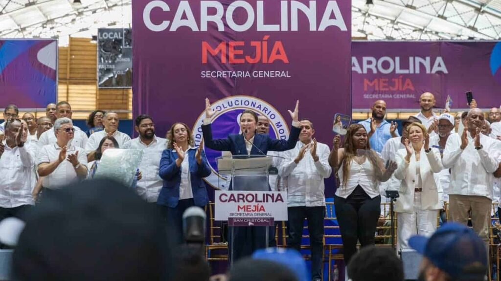 Carolina Mejía dice que quienes la acompañen en su proyecto deben recibir beneficios de una eventual victoria
