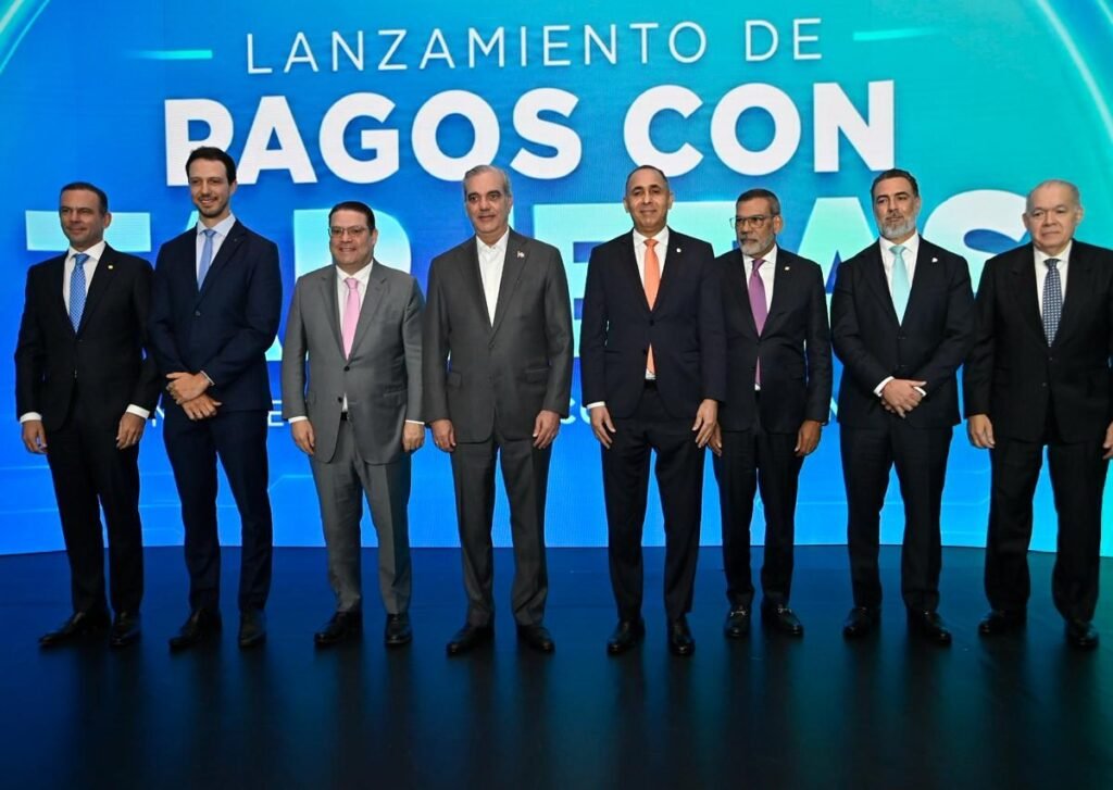 Aduanas pone en marcha pagos con tarjeta y admite que casi toda su recaudación ya es electrónica