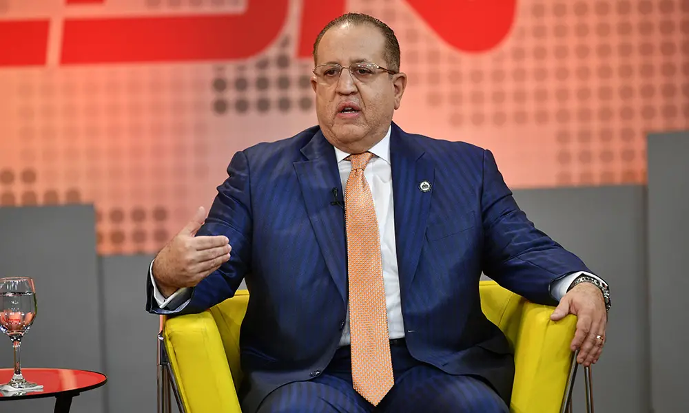 Magín reconoce que la ley anticrisis no corrige el problema fiscal de fondo