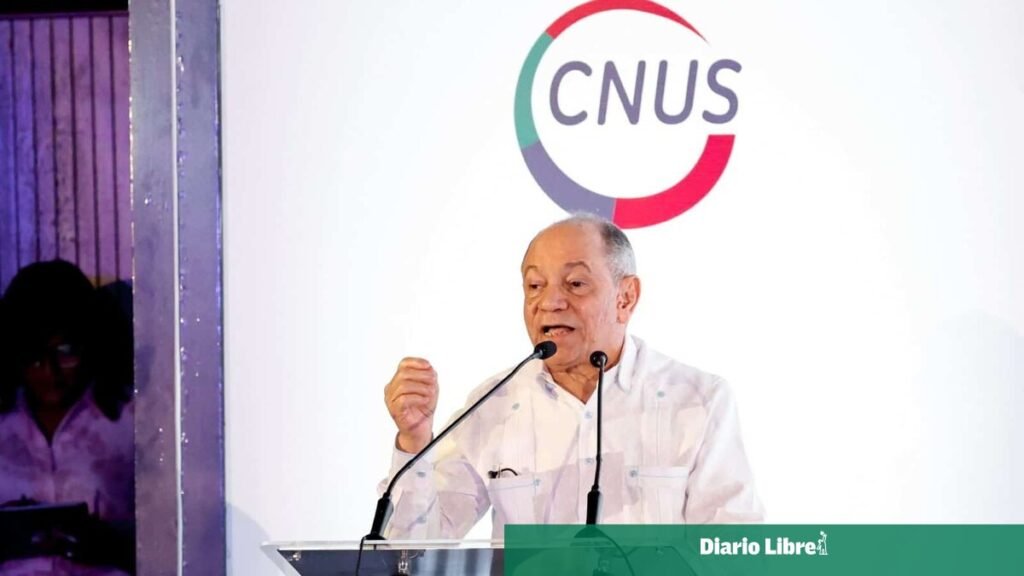 Sindicalistas condicionan su presencia en el diálogo sobre la reforma laboral a sacar la cesantía de la mesa