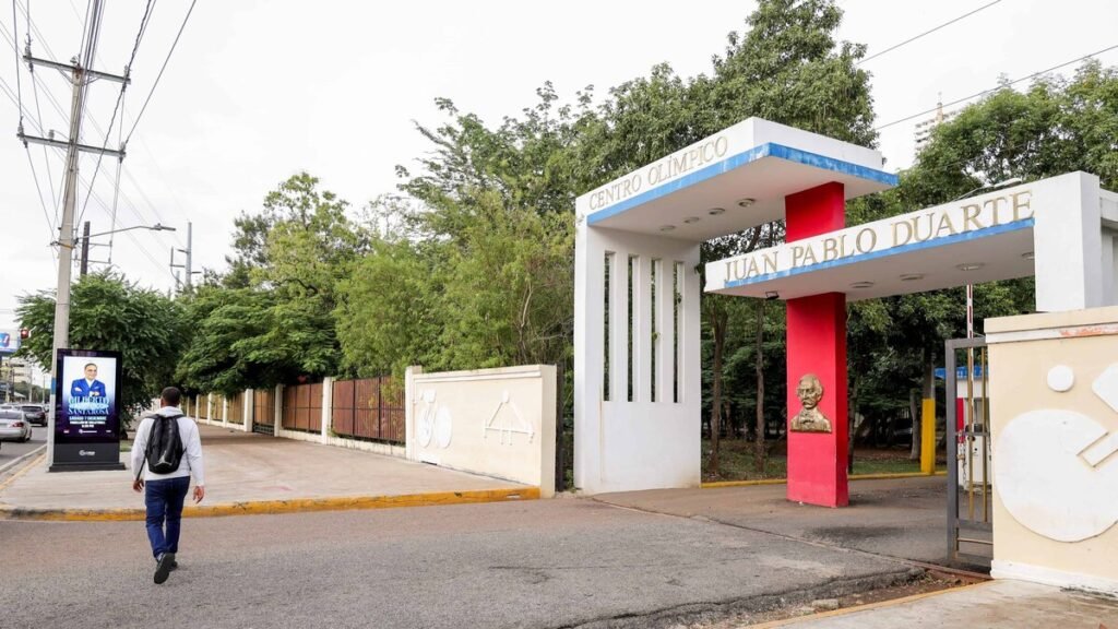 Pabellones rehabilitados muestran años de abandono en el Centro Olímpico rumbo a Santo Domingo 2026