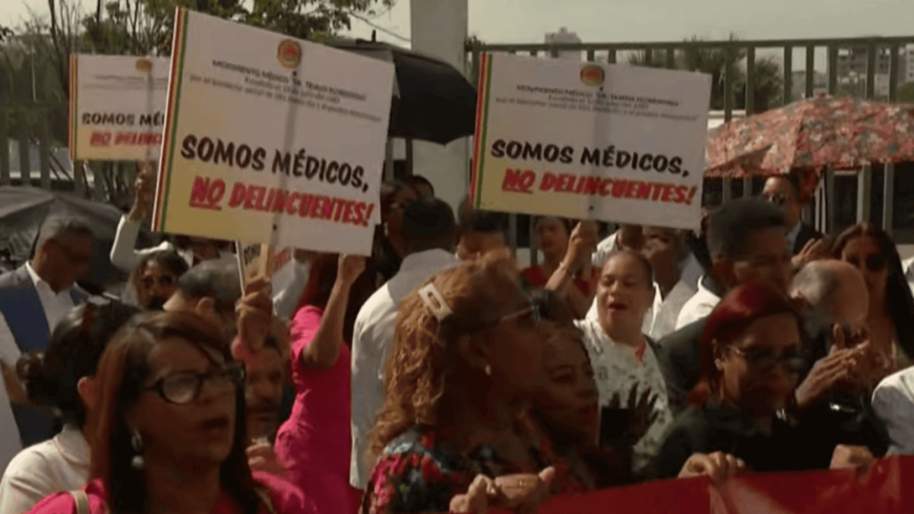 CMD lleva al Constitucional artículos del nuevo Código Penal y alerta sobre impacto en el acceso a la salud