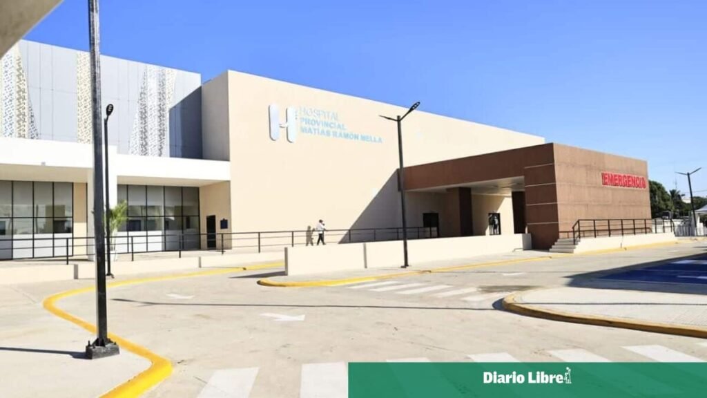 En Dajabón y Elías Piña refuerzan atención materno-infantil mientras persisten reclamos por carencias en salud