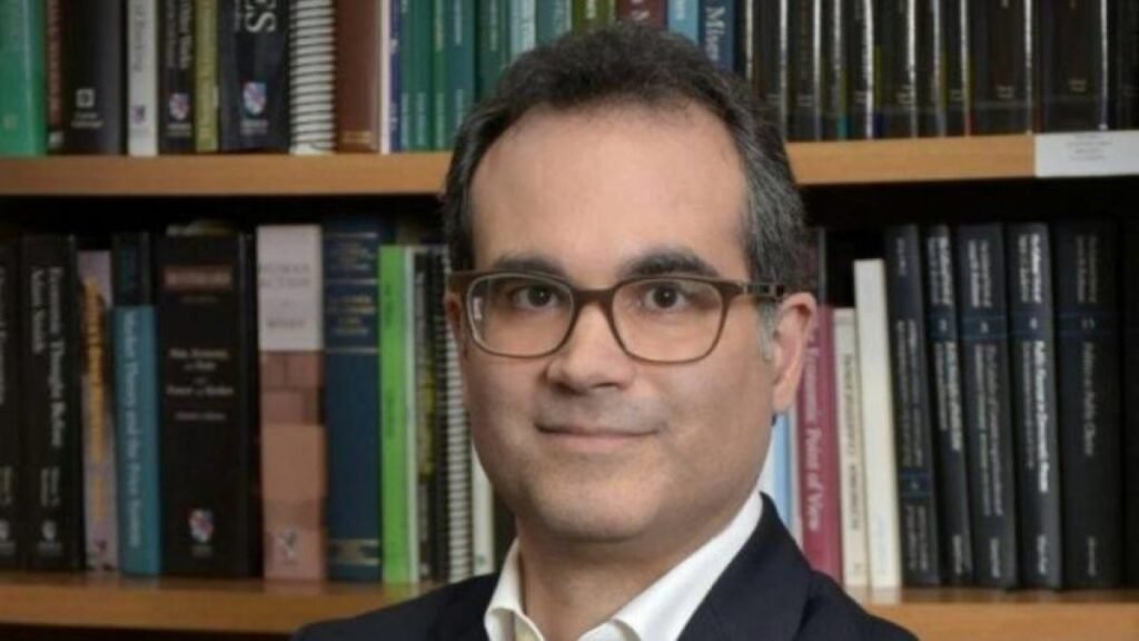 Economistas advierten que la deuda limita el espacio fiscal del Estado y eleva la presión sobre los ingresos