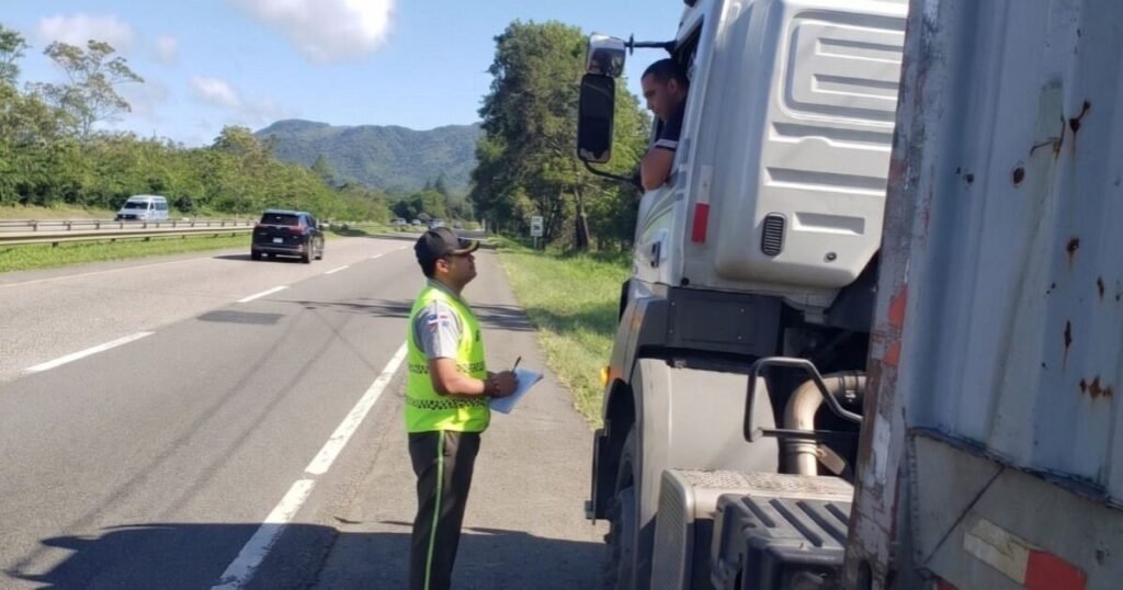 La crisis vial en RD deja casi 900 muertes y presiona al Intrant