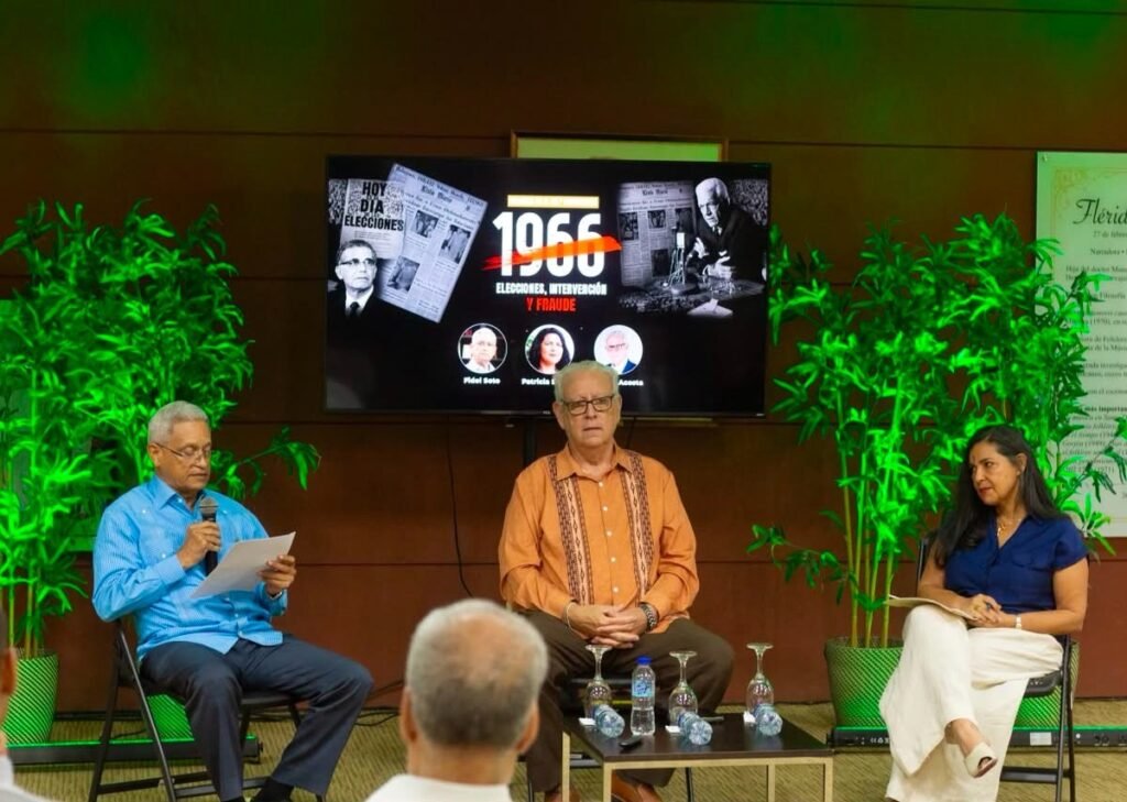 Juan Bosch: foro vuelve sobre 1966 y las tensiones que marcaron la democracia dominicana