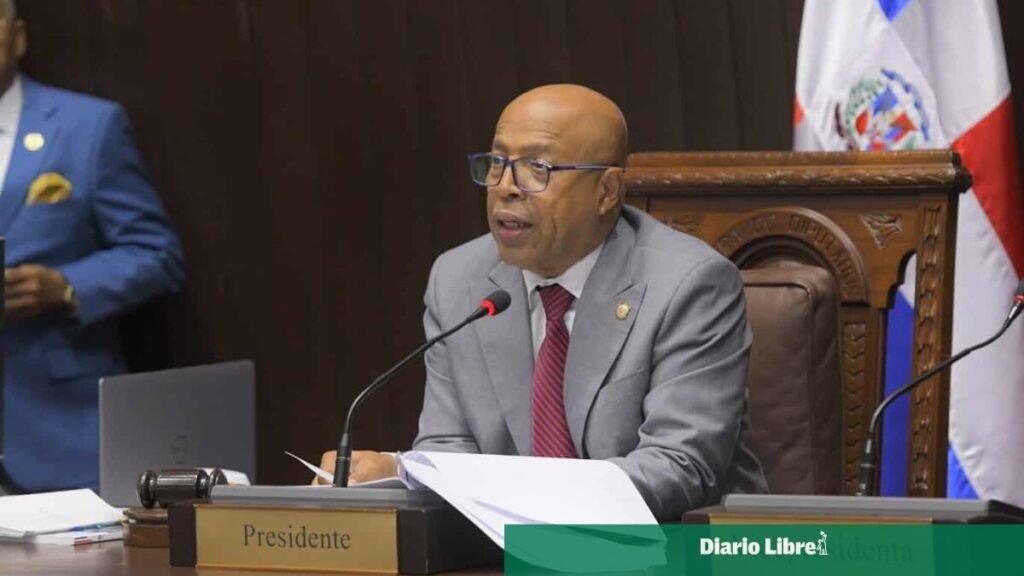 Pacheco sale a negar cambios a la cesantía y reabre dudas sobre el rumbo de la reforma laboral en el Congreso