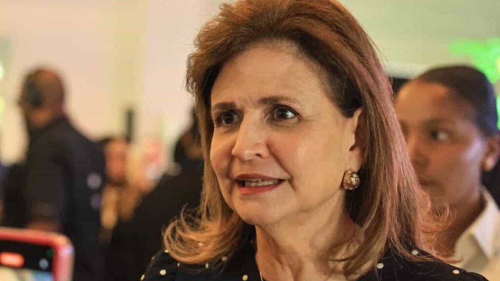 El Gobierno respalda su paquete económico mientras el Congreso analizará una meta de hasta 50,000 millones