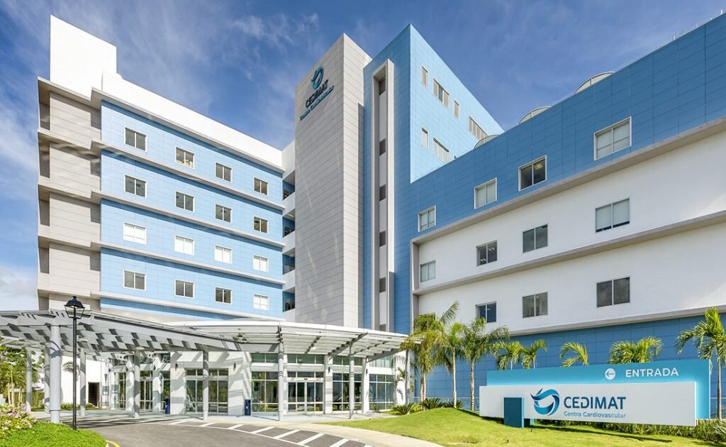 CEDIMAT realiza en RD el primer implante de la válvula aórtica Allegra con técnica Valve-in-Valve
