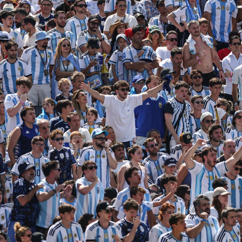 Messi domina Buenos Aires en una jornada de final que altera la vida diaria