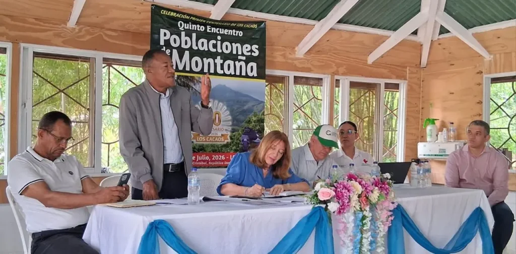Centenario de Los Cacaos reúne a cientos durante cinco días y deja abierta la presión para convertir la fiesta en resultados