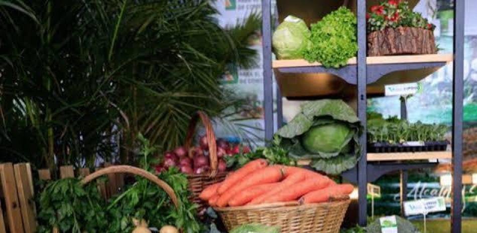 Constanza acusa el golpe de las importaciones y los costos disparados en el campo