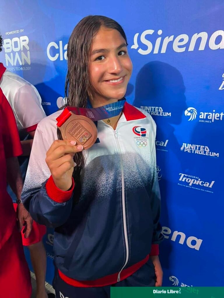 Dos medallas inéditas en natación no evitan el retroceso de RD al sexto lugar en Santo Domingo 2026