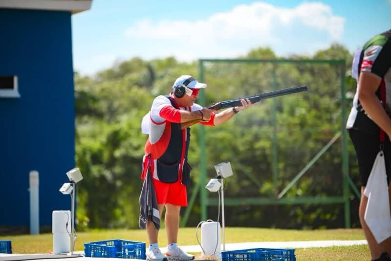 Lorenzo logra el bronce en trap y el podio vuelve a contrastar la foto oficial de Santo Domingo 2026