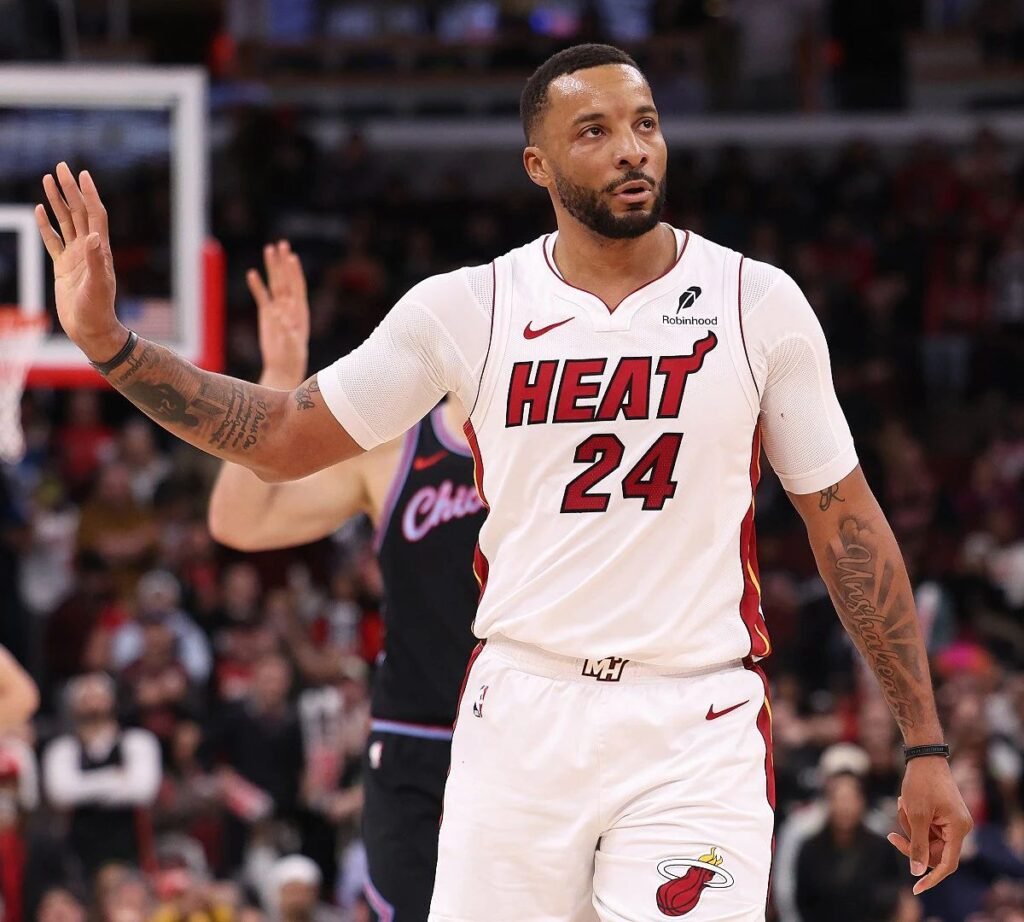 Powell expone el giro del Heat: esperaba seguir, pero Miami cerró otra ruta y terminó firmando por US$45 millones con Chicago