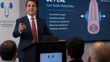 Pablo Mateo expone en Santo Domingo una técnica de engrosamiento peneano y advierte sobre la supervisión médica
