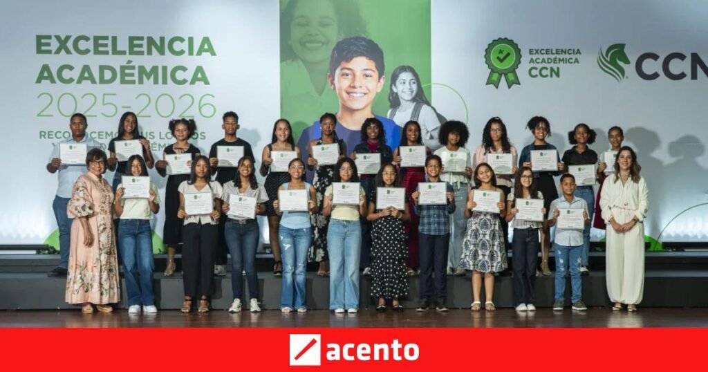 CCN reconoce a 331 hijos de sus colaboradores y refuerza su apuesta por la excelencia académica