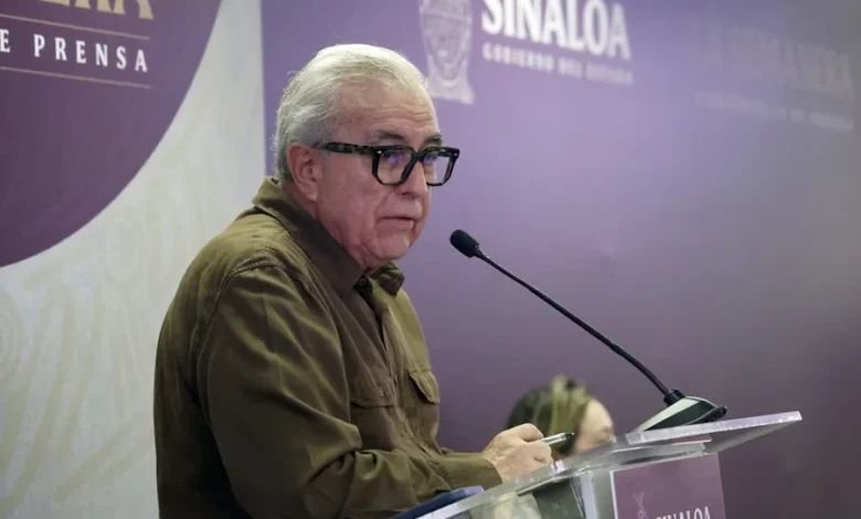 Rocha Moya vuelve al cargo bajo acusaciones de EE.UU. mientras promete gobernar con “firmeza”