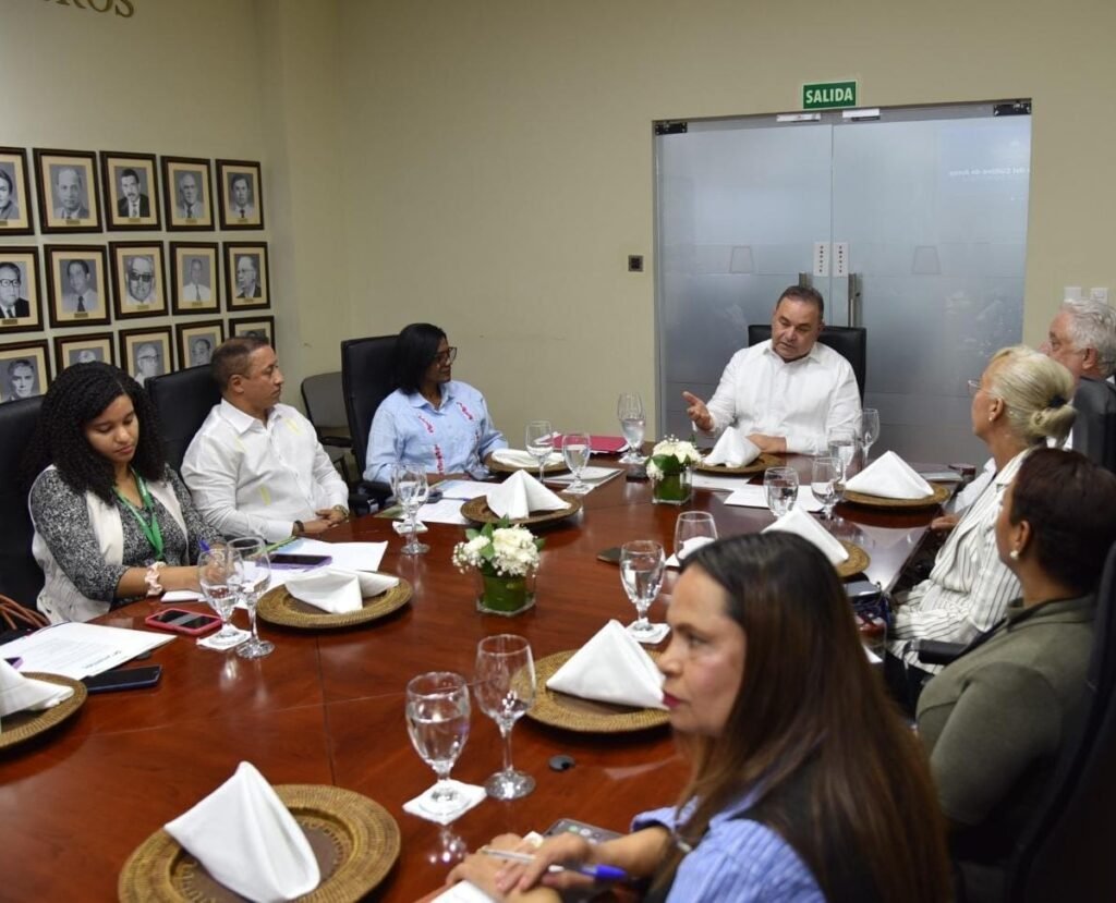 Agricultura impulsa PRONAMEC para modernizar el agro y bajar costos