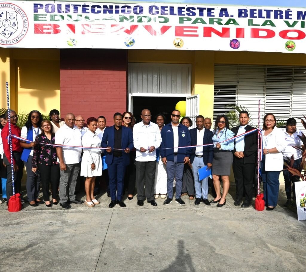 Inicio del año escolar en el Distrito 10-03 abre llamado a vigilancia sobre el apoyo real a familias y docentes