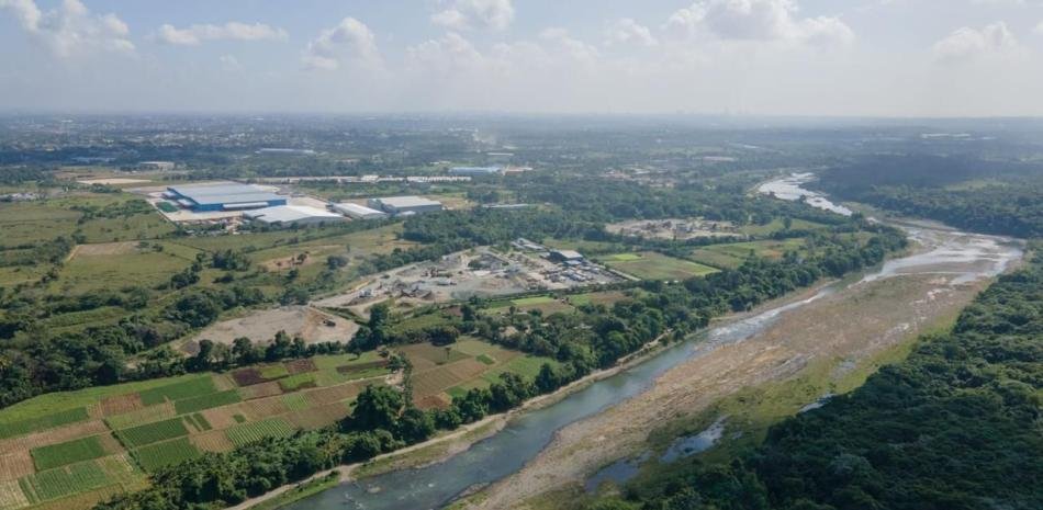 Medio Ambiente defiende los trabajos en el río Haina y niega una extracción ilegal de arena