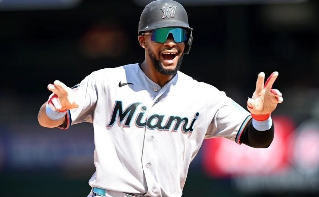 Los dominicanos empujan a Miami, que sigue a 3.5 juegos del comodín