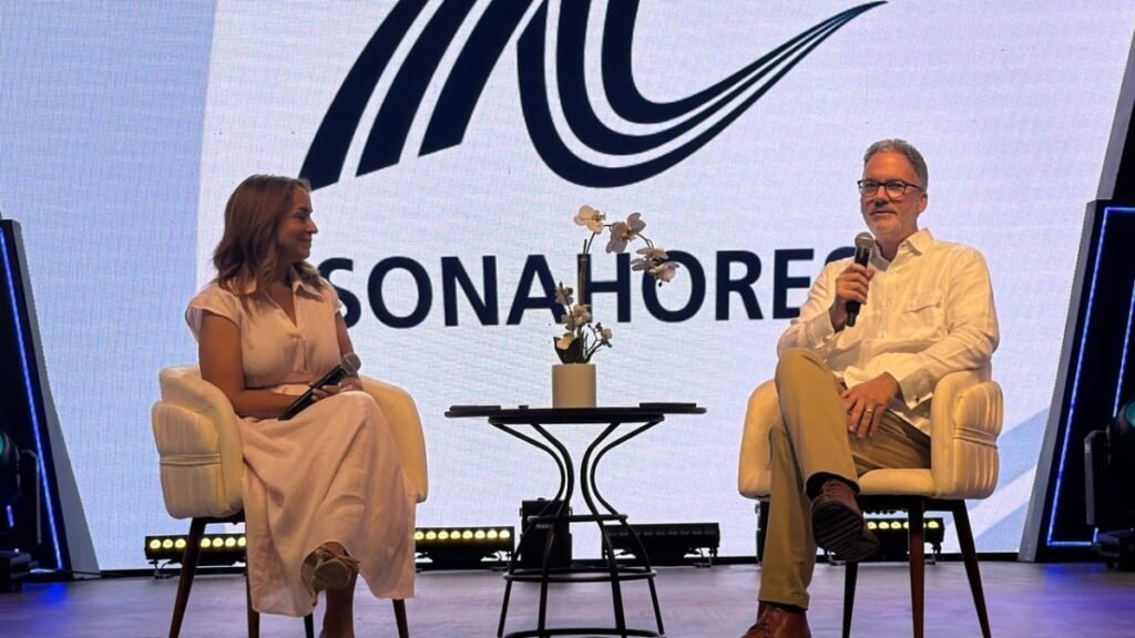 AIRD y Asonahores acuerdan impulsar más compras locales en turismo y revisar qué sigue importándose